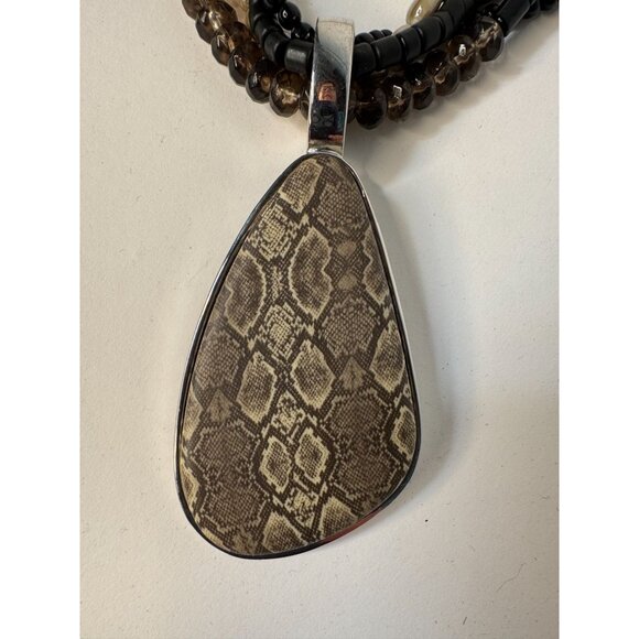 Premier Designs Multistrand Beaded Necklace W/ Reversible Metal & Faux Snakeskin - Picture 7 of 16